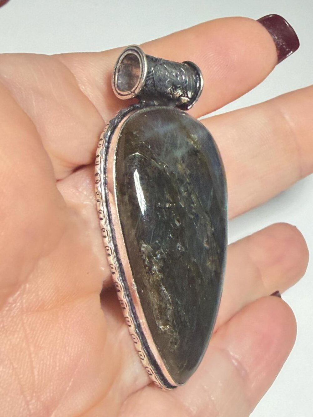 Labradorite Pendant | Blue Green Flash | Teardrop | Hollow Bale | 2 Inches - Picture 5 of 10